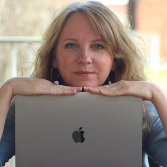 beth downey at laptop